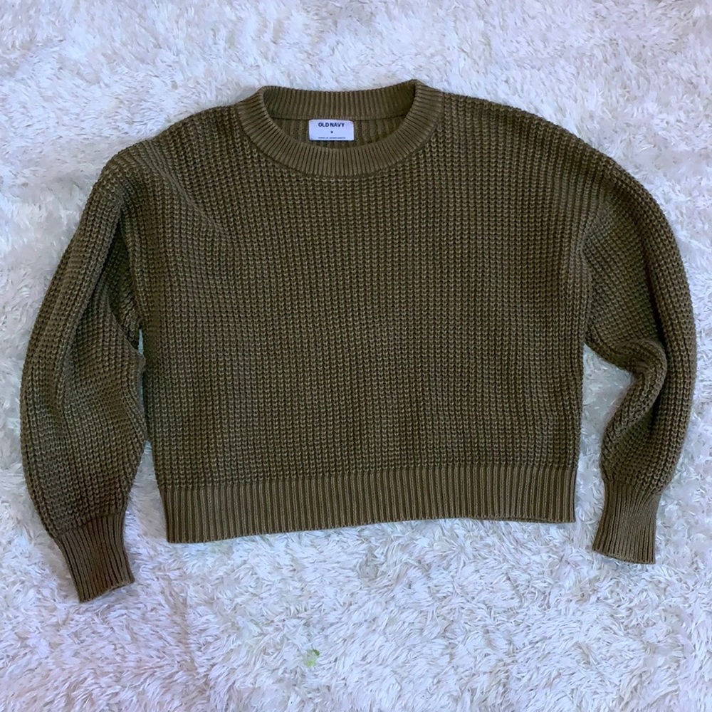 Old Navy cropped Chunky Knit Sweater